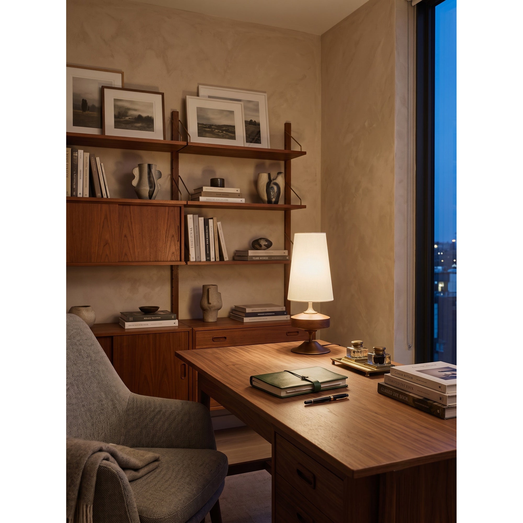 Hour Rho Table Lamp