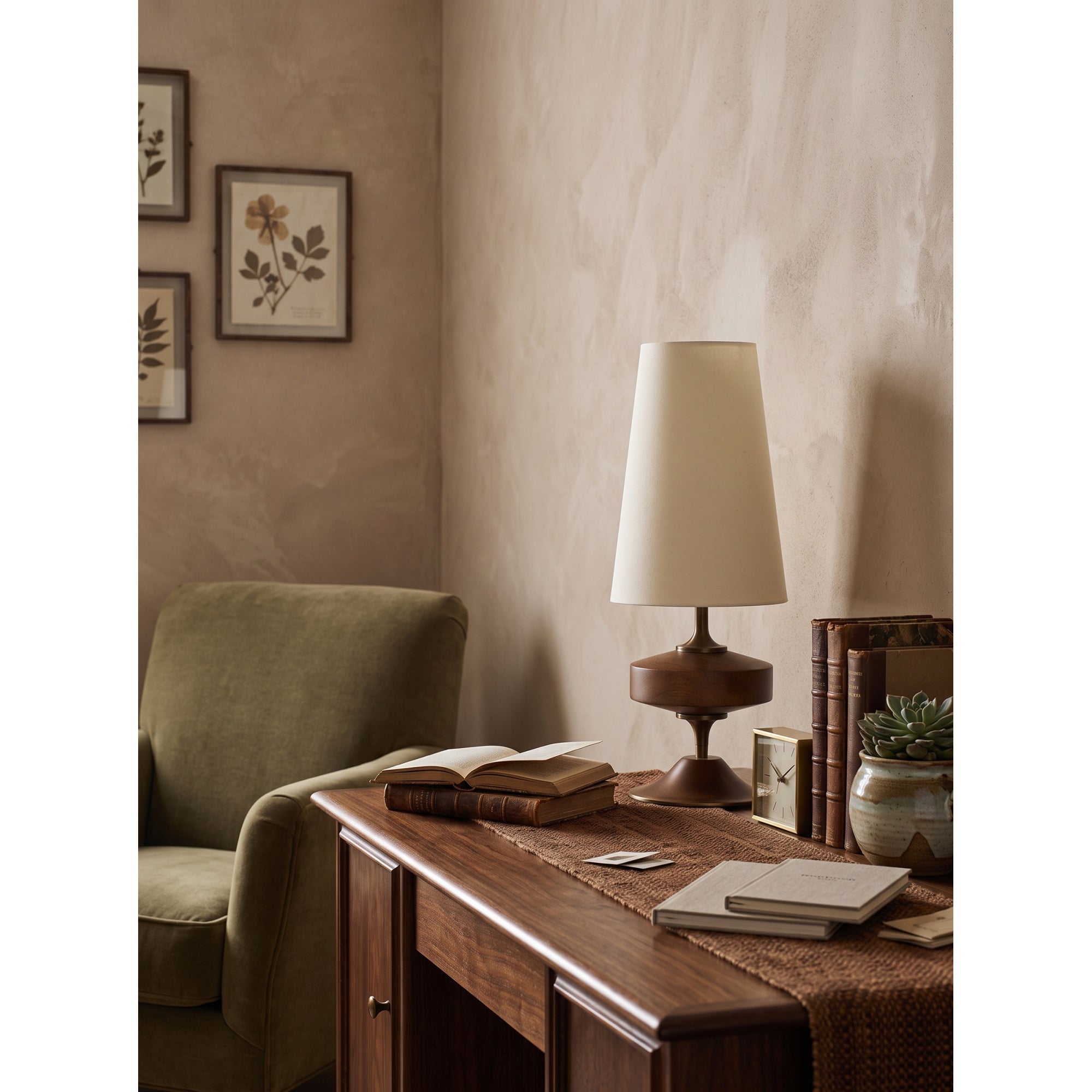 Hour Rho Table Lamp