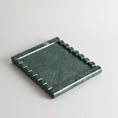 Bild in die Galerieansicht laden, Hudson Wave Marble Tray
