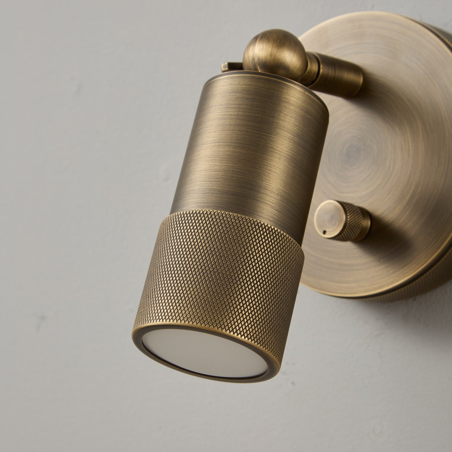 Jura Wall Sconce
