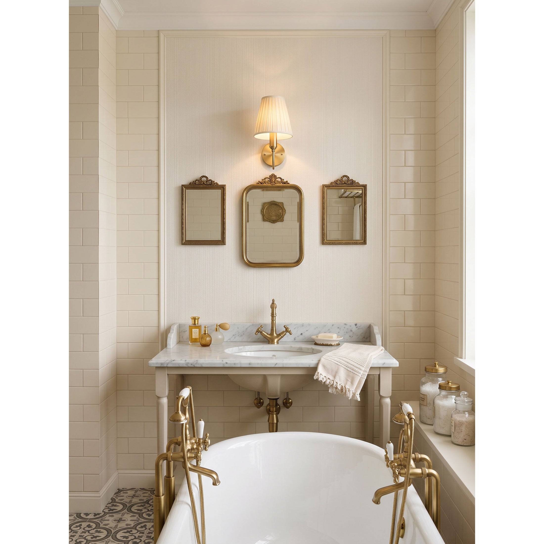 Kandras Wall Sconce