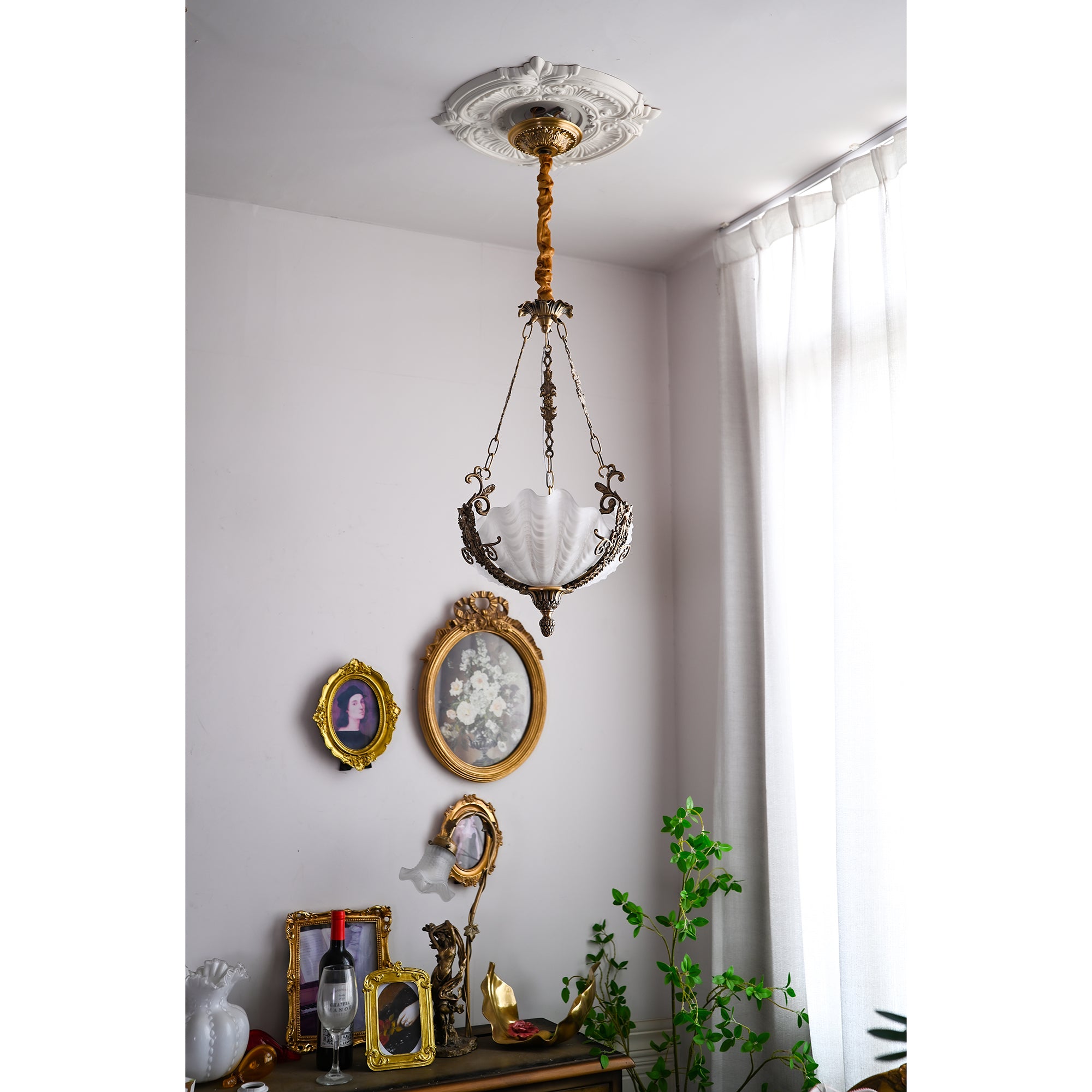 Kensington Palace Grand Chandelier