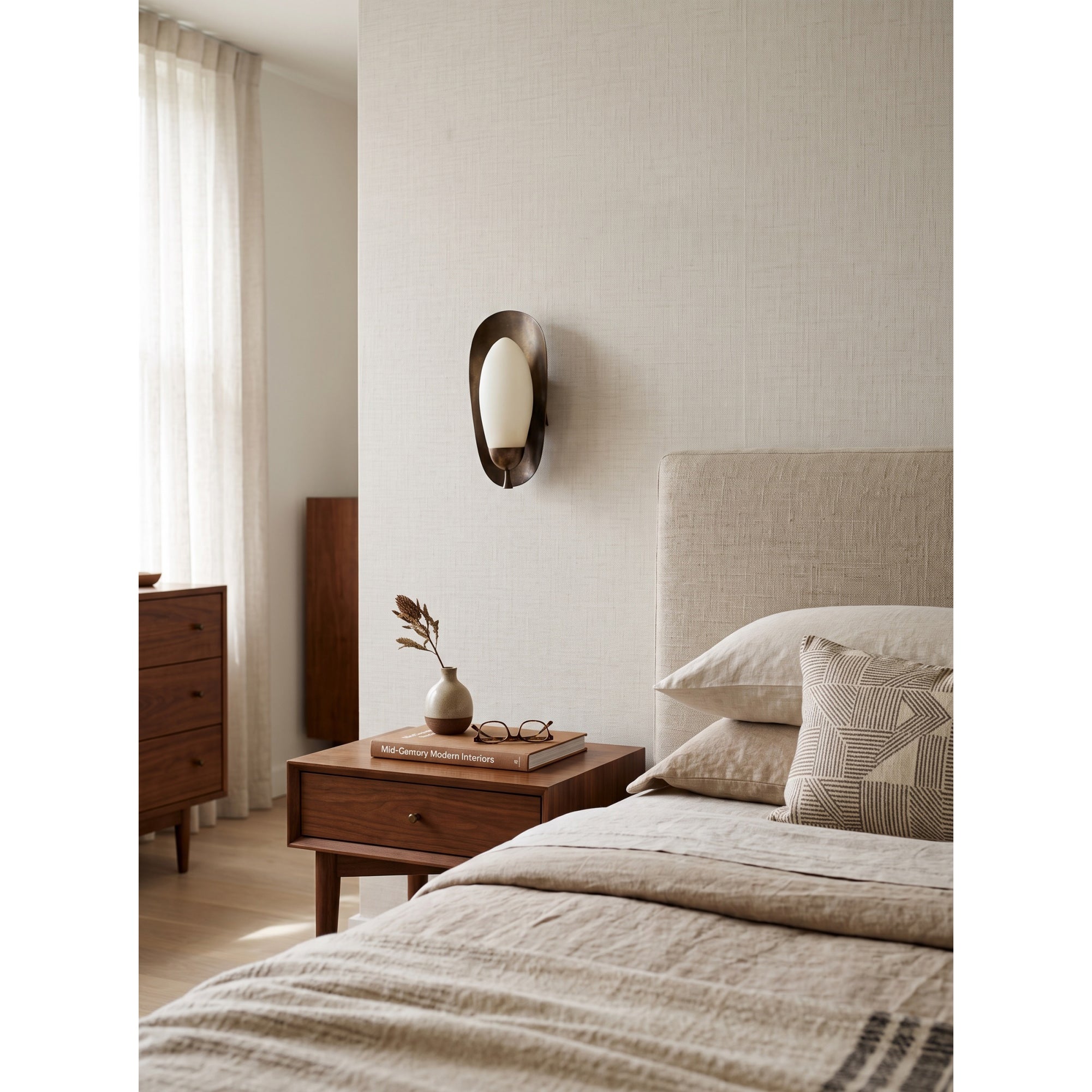 Laurel Blossom Wall Sconce