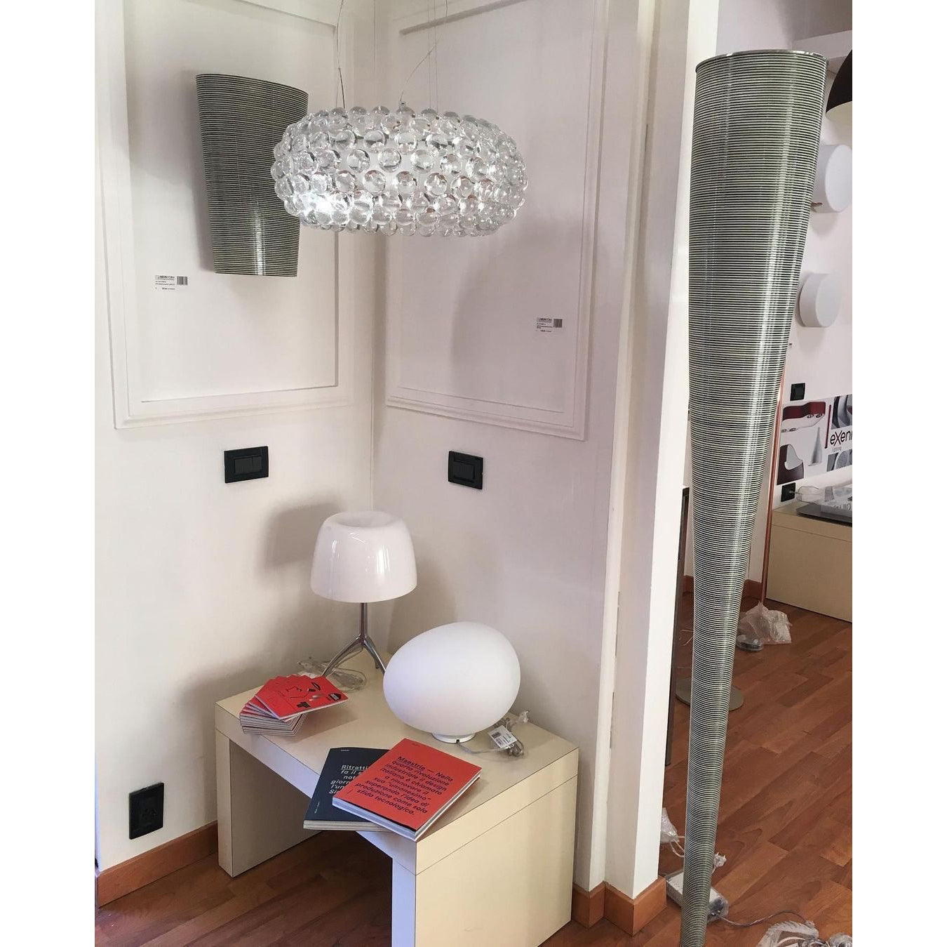 Lumiere Table Lamp