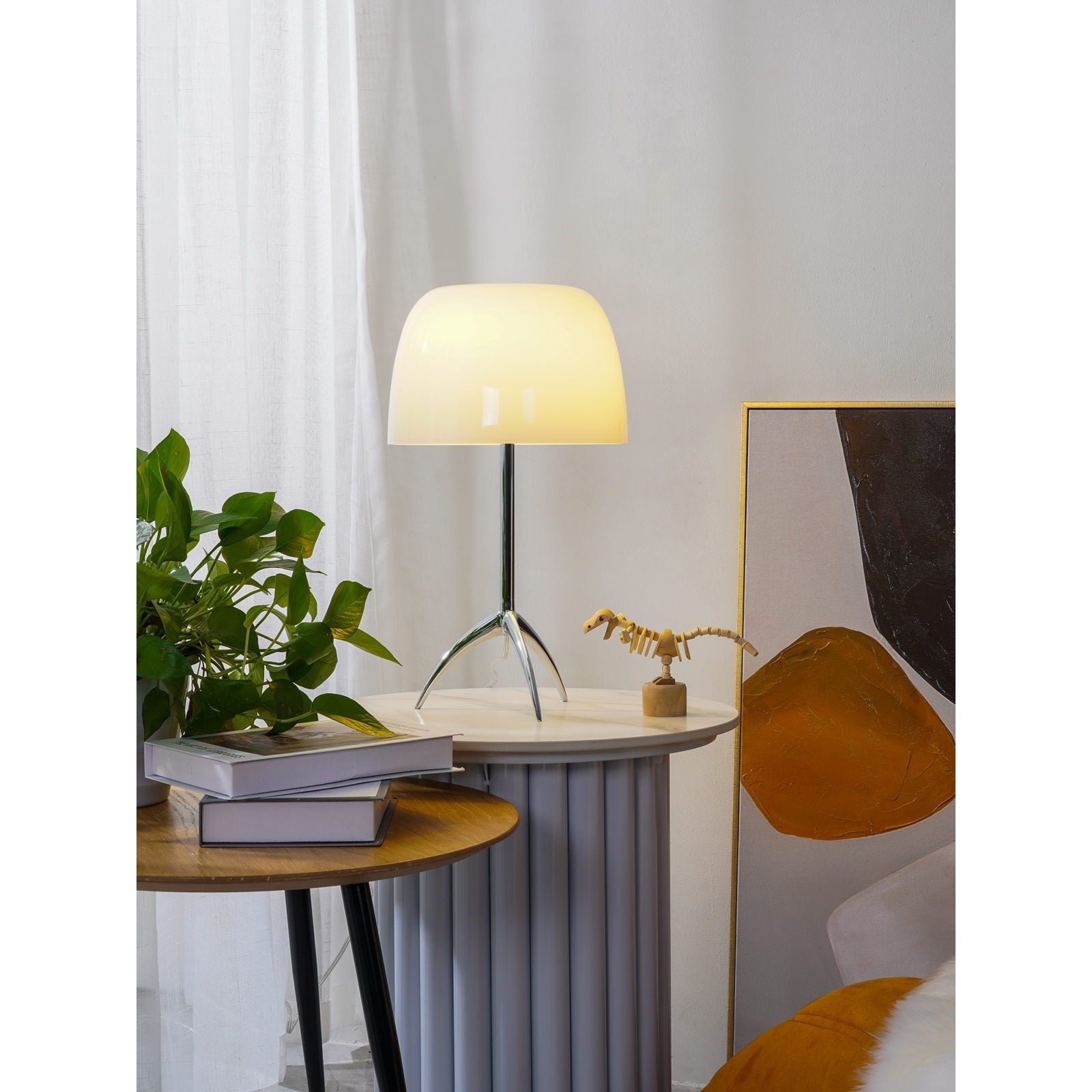 Lumiere Table Lamp