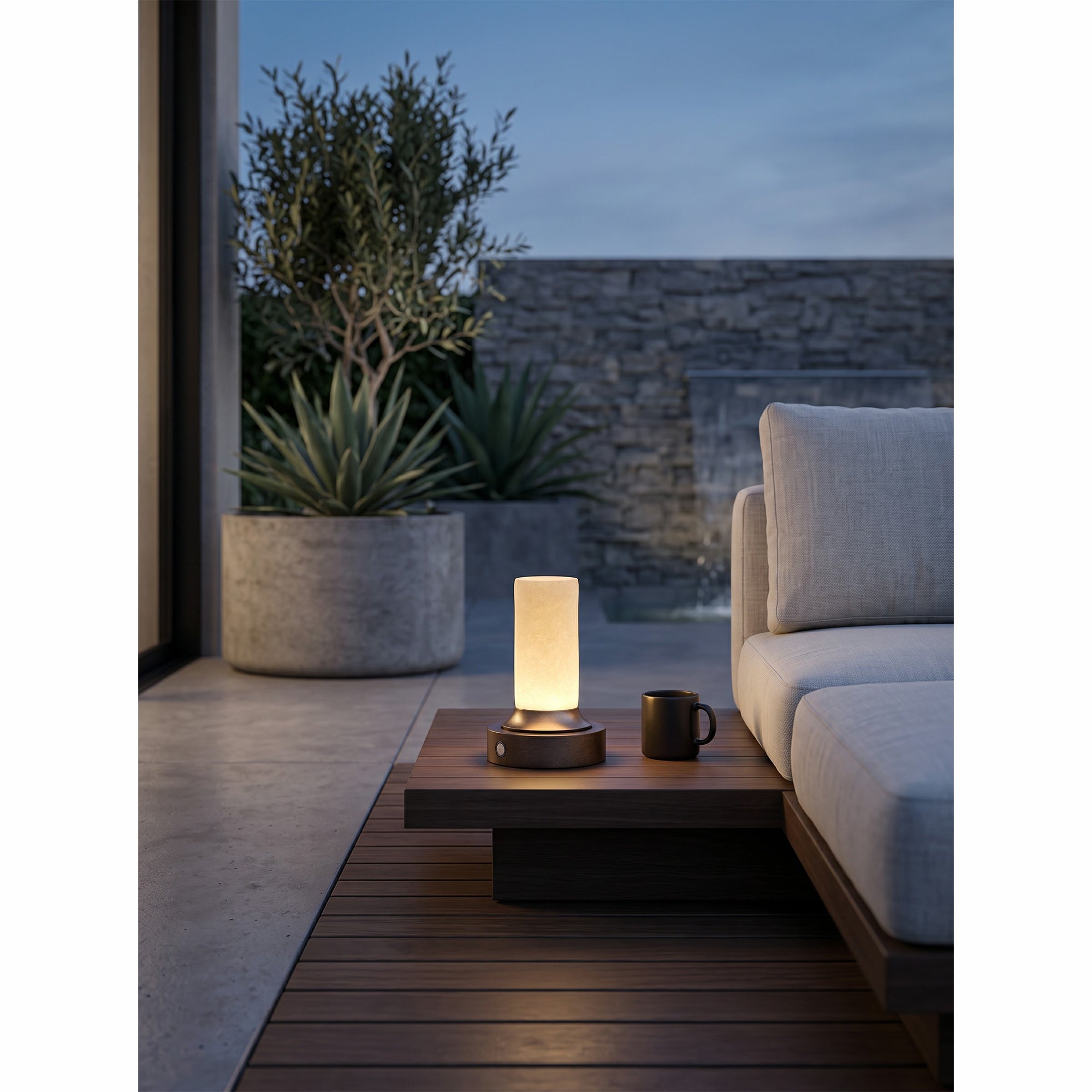 Lunerva Alabaster Table Lamp (Built-in Battery)