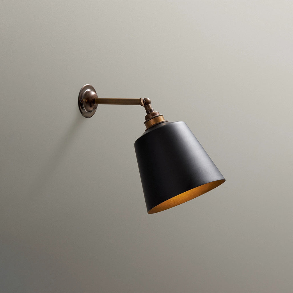 مصباح Manston Bell الجداري