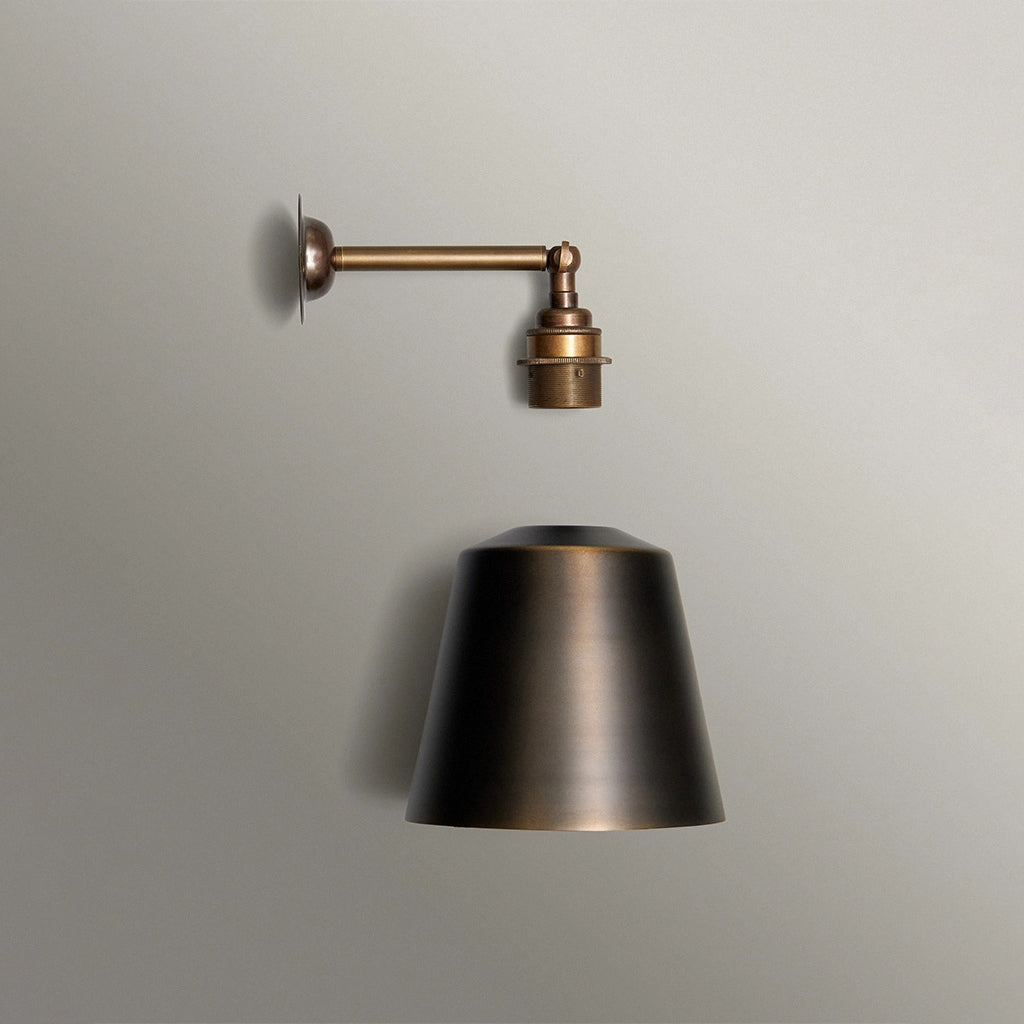 مصباح Manston Bell الجداري