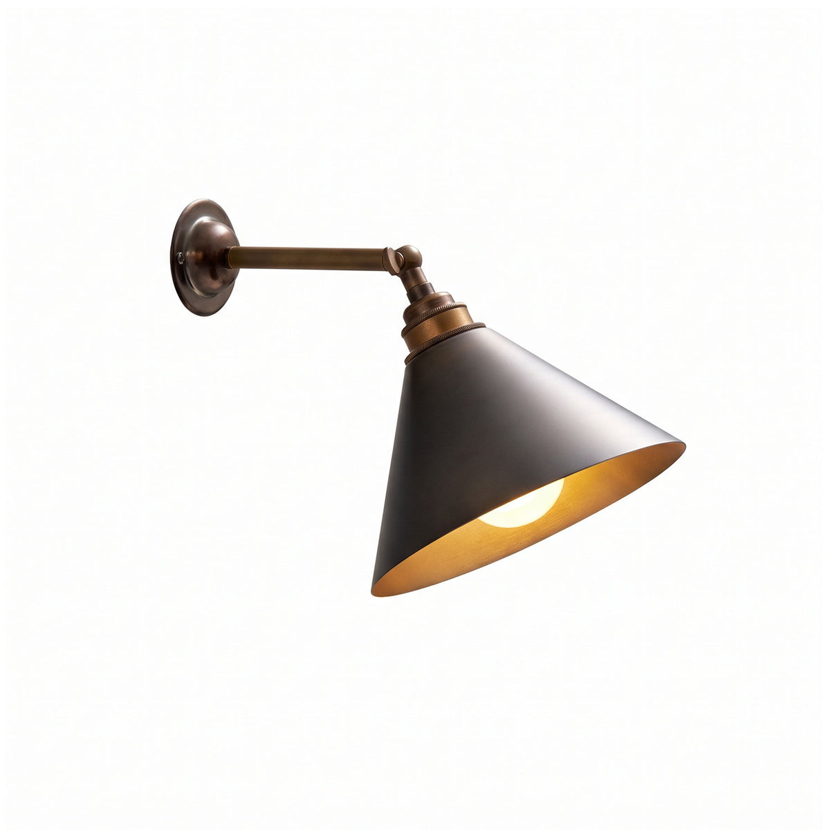 Manston Cone wandlamp