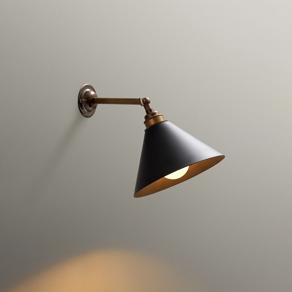 Manston Cone wandlamp