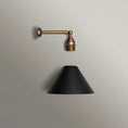Laad afbeelding in galerij, Manston Cone wandlamp
