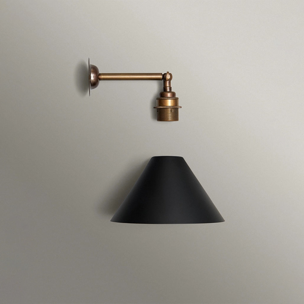 Manston Cone wandlamp