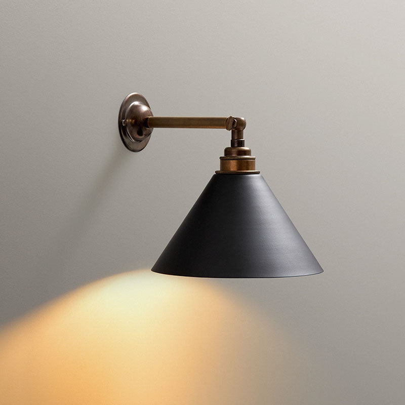 Manston Cone wandlamp