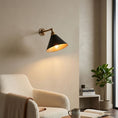 Laad afbeelding in galerij, Manston Cone wandlamp
