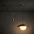 Laad afbeelding in galerij, Marie Petite hanglamp met contragewicht
