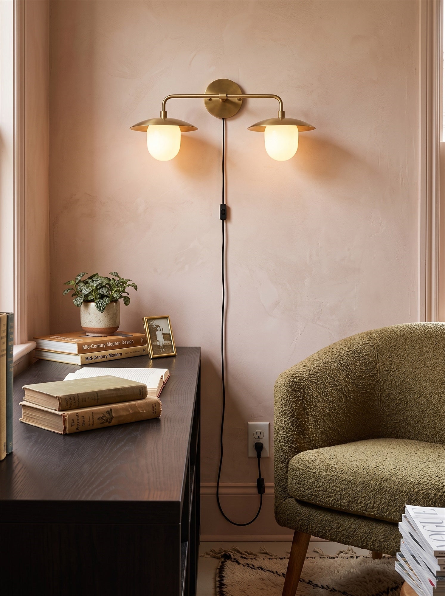 Marie Petite Plug-in Wall Sconce