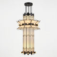 Bild in Galerie-Betrachter laden, Mariel Chandelier
