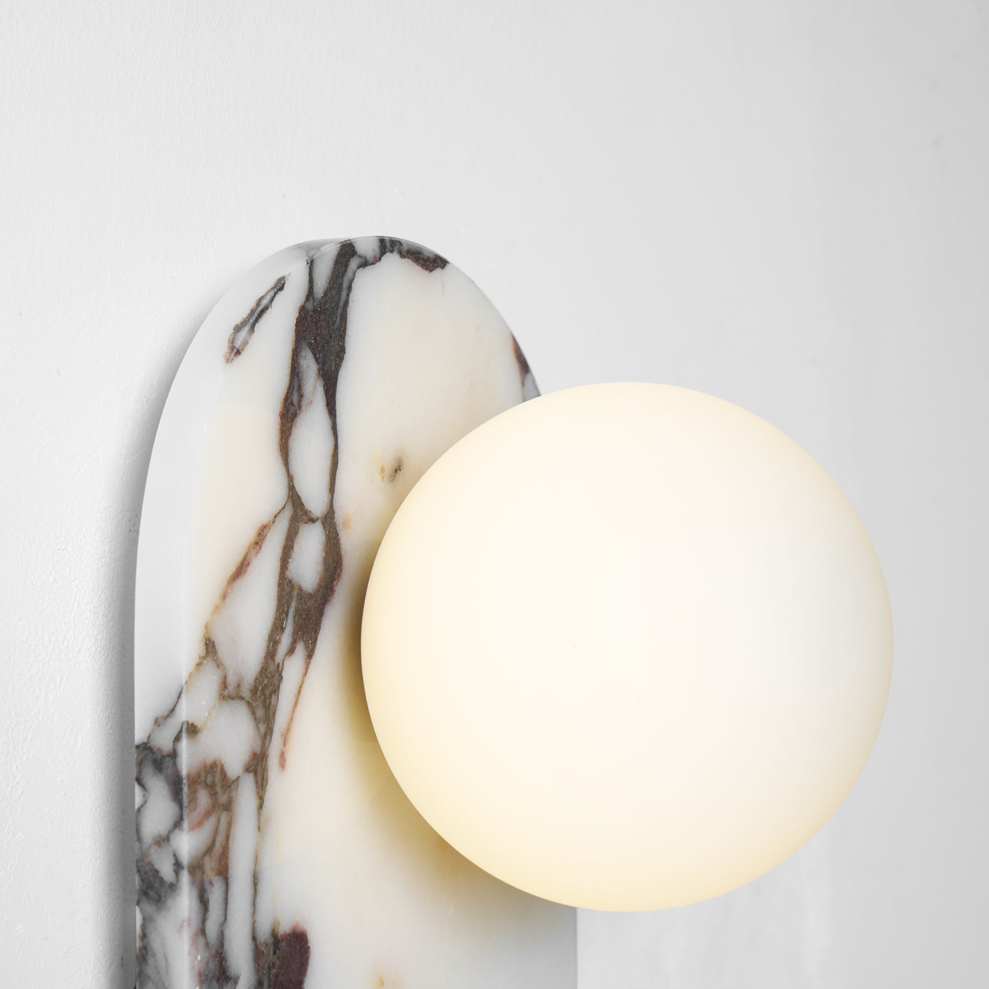 Modulo Marble Plug-in Wall Sconce