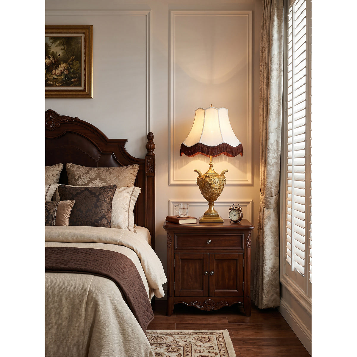 Montacute Classic Urn Table Lamp