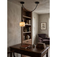Bild in Galerie-Betrachter laden, Natural Column Alabaster Chain Chandelier
