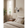 Charger l'image dans la visionneuse de la galerie, Pearson Wall Sconce
