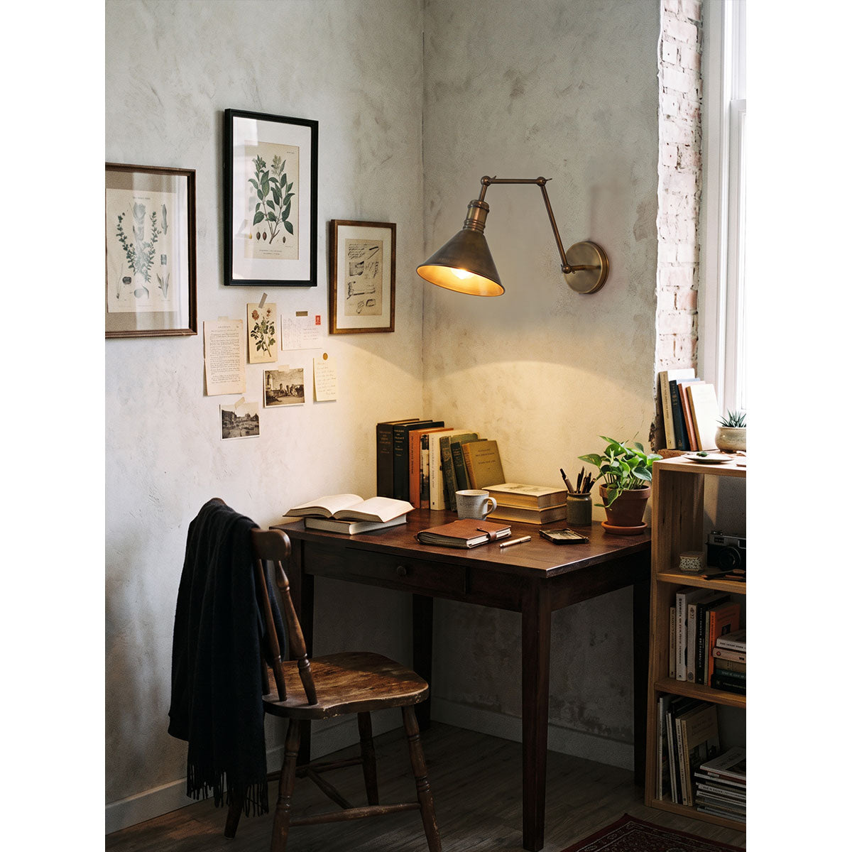 Portland Swing-Arm Wandleuchte