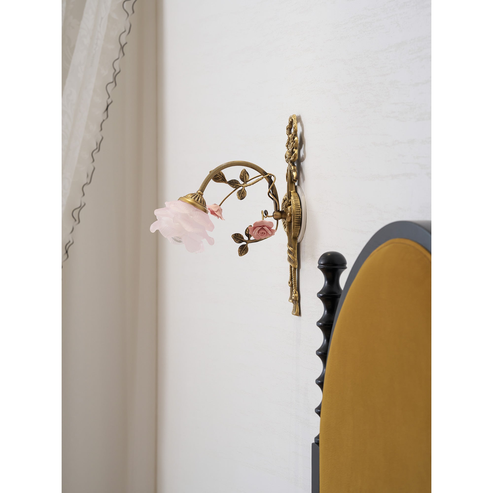 Rosalie Floral Wall Lamp