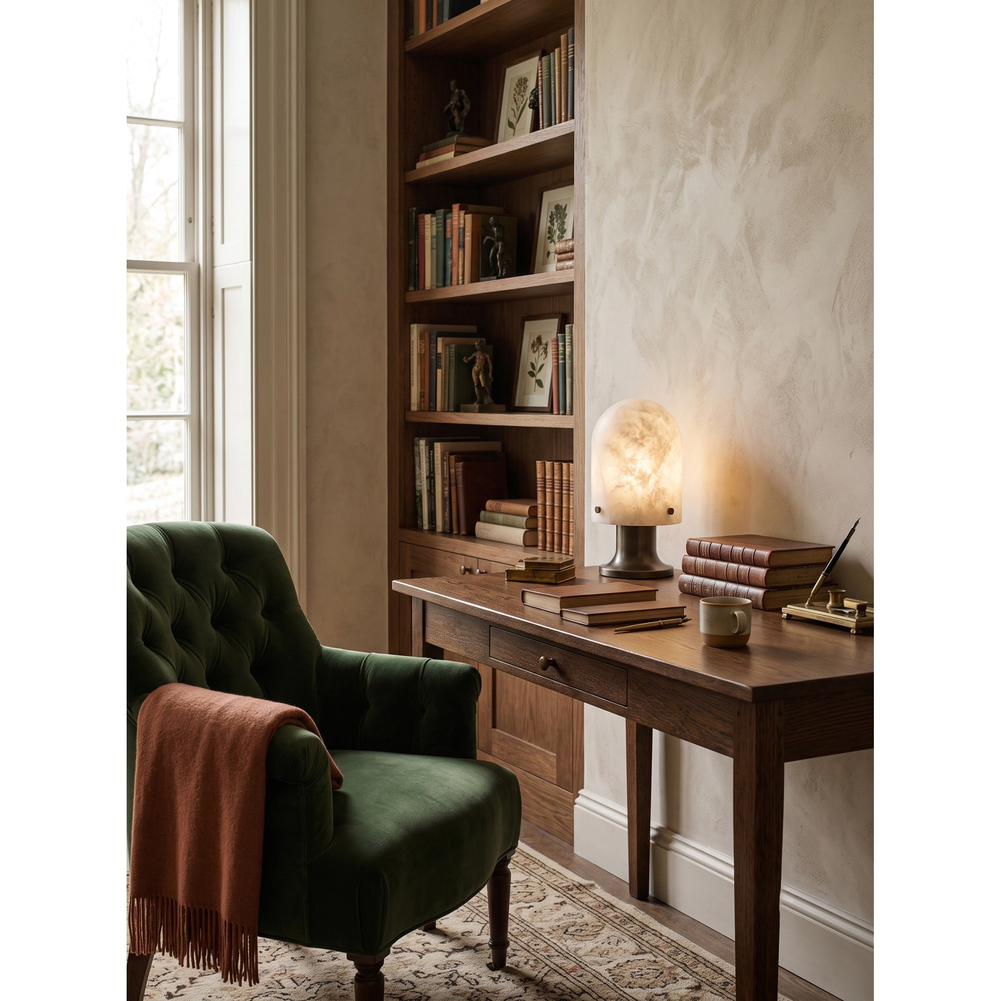 Seine Alabaster Table Lamp