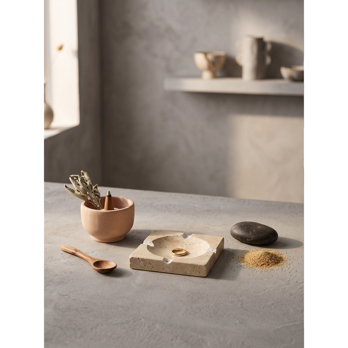 StrataFlow Stone Tray