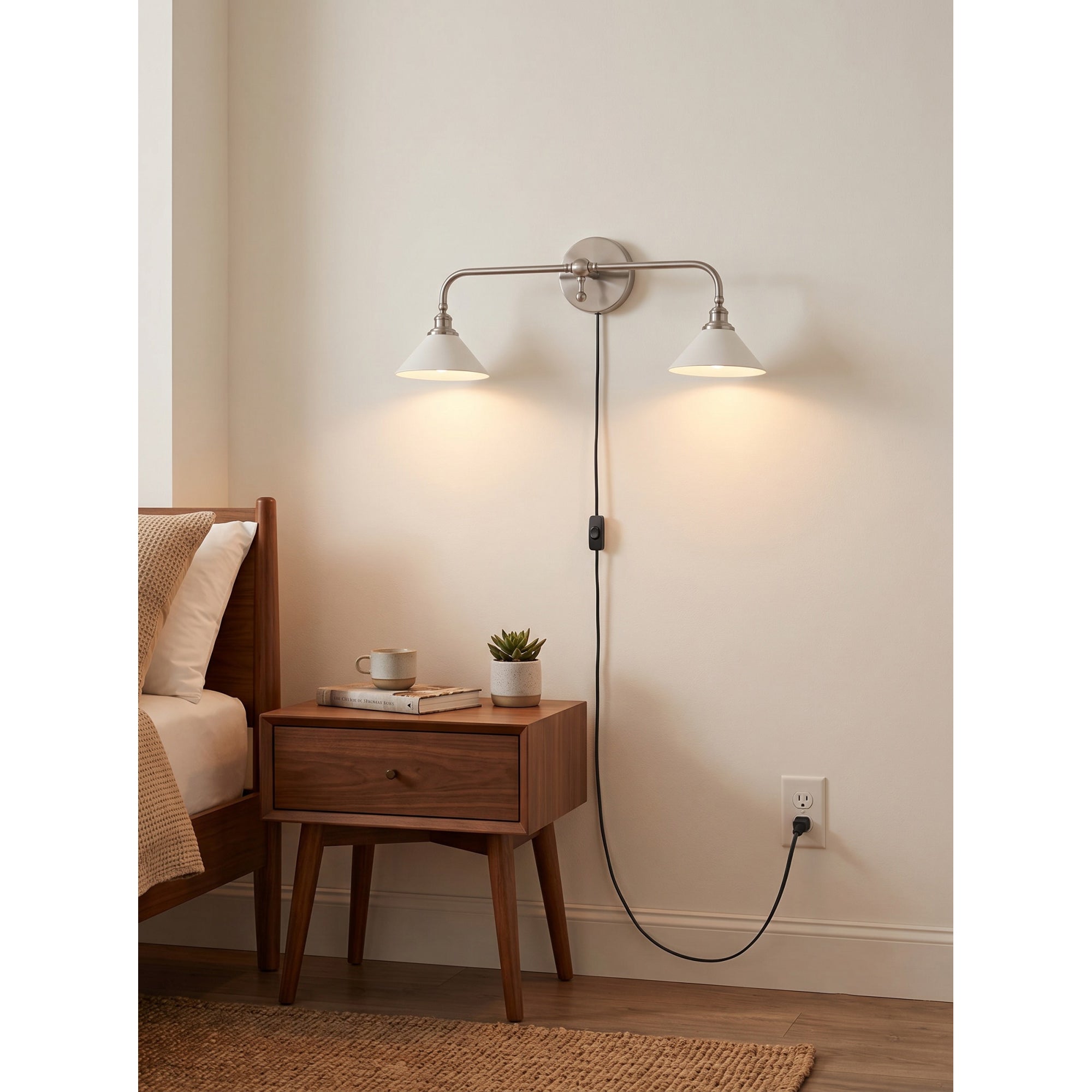 Thetford Plug-in Wall Sconce