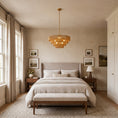 Bild in Galerie-Betrachter laden, Tressara Chandelier
