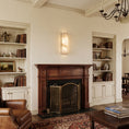 Bild in Galerie-Betrachter laden, Tropez Alabaster Wall Sconce
