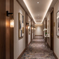 Bild in Galerie-Betrachter laden, Velcora Alabaster Wall Sconce
