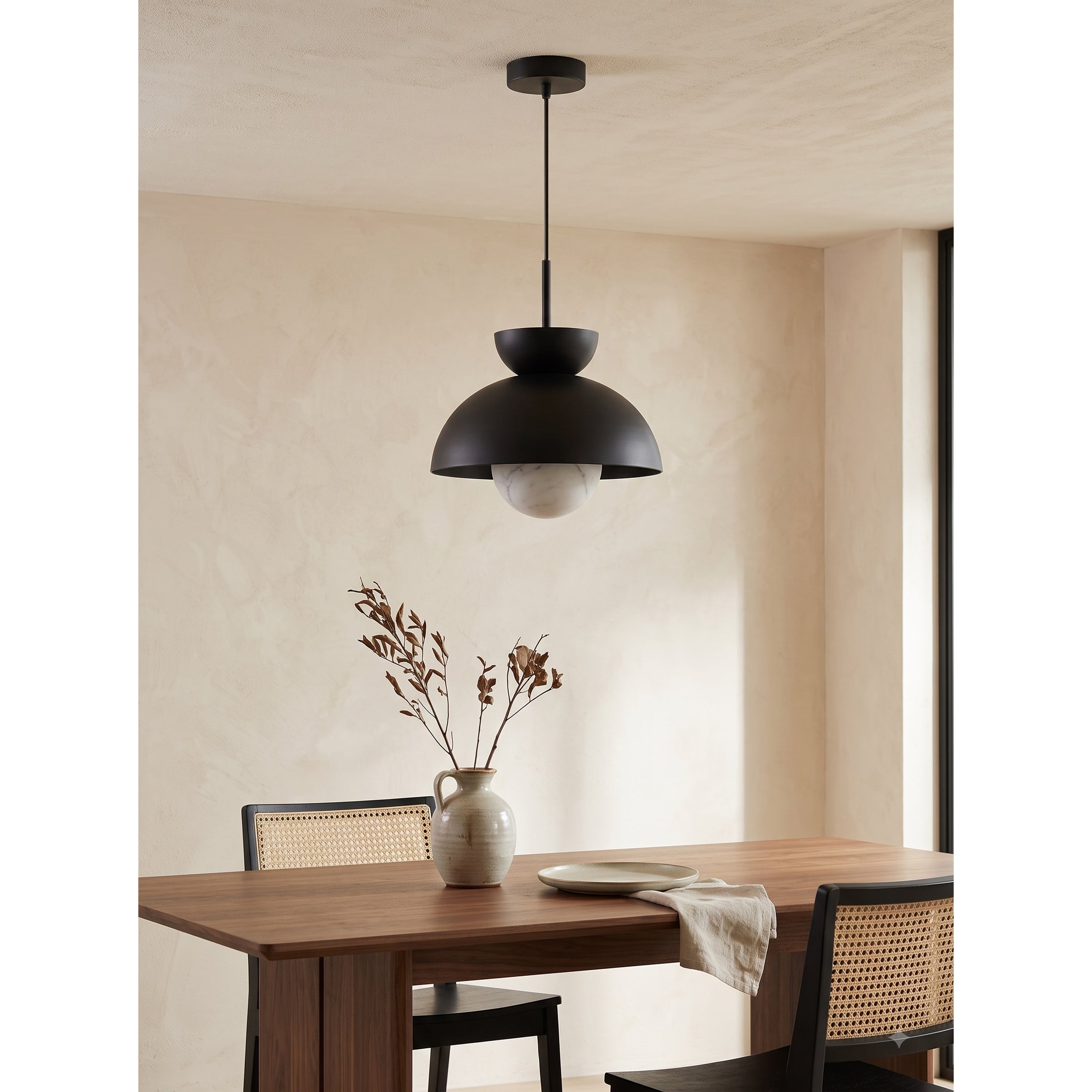 Volo Alabaster Pendant Lamp
