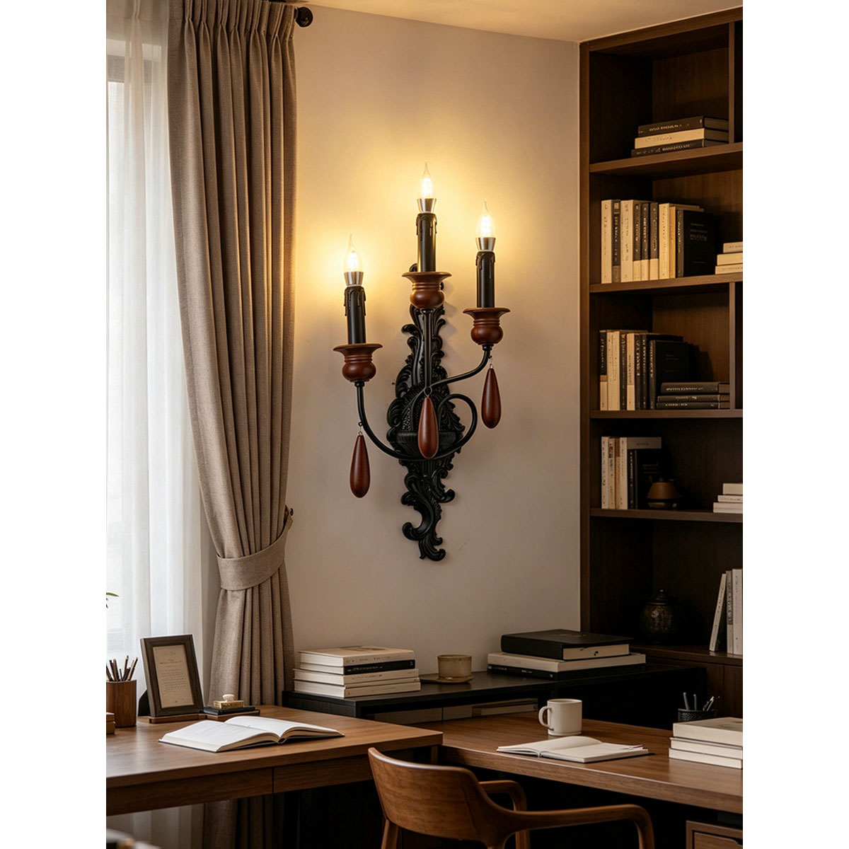 Windsor Wall Sconce