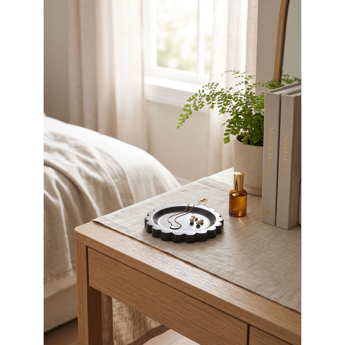 Zion Scalloped Stone Tray