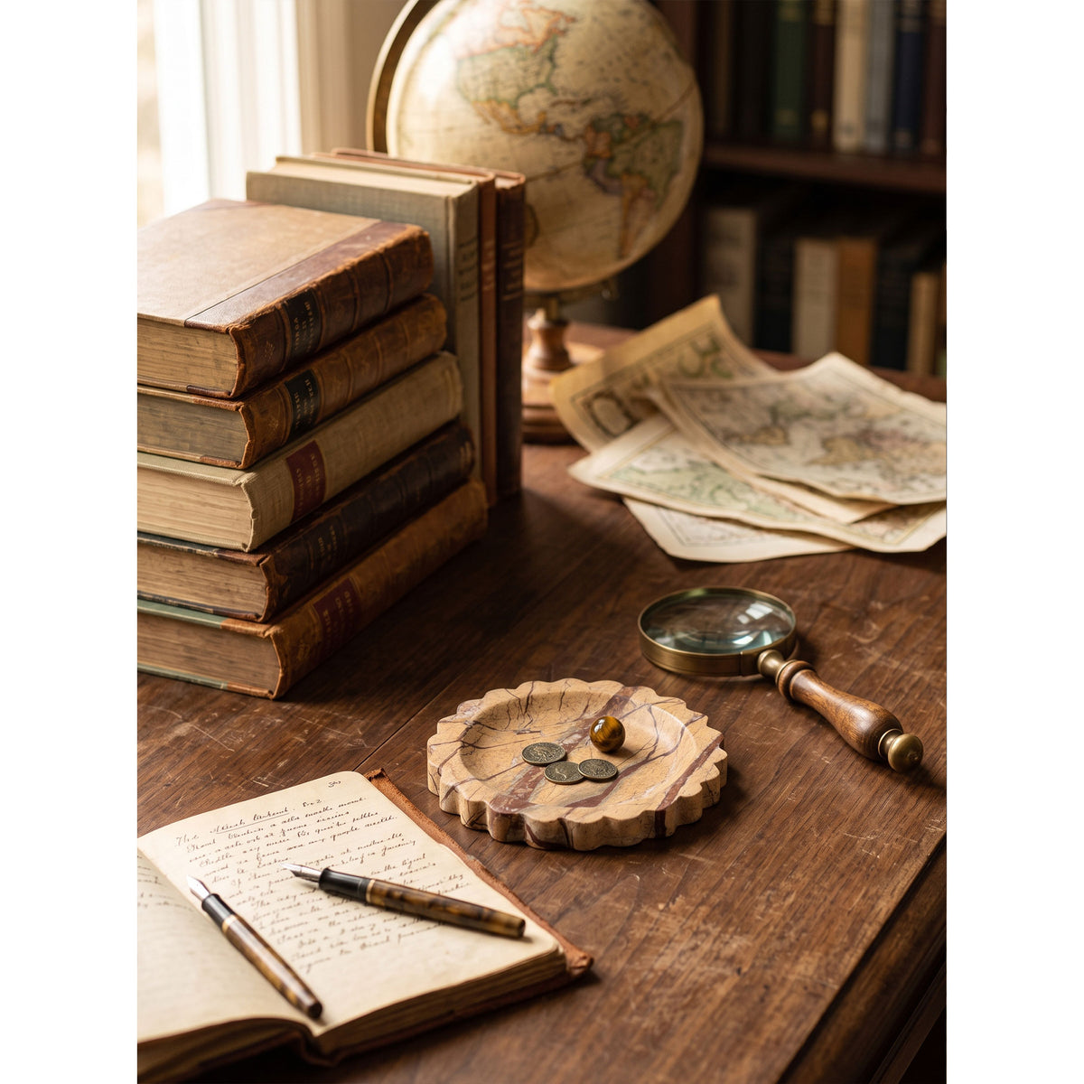 Zion Scalloped Stone Tray
