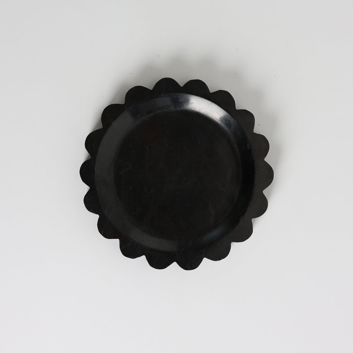 Zion Scalloped Stone Tray