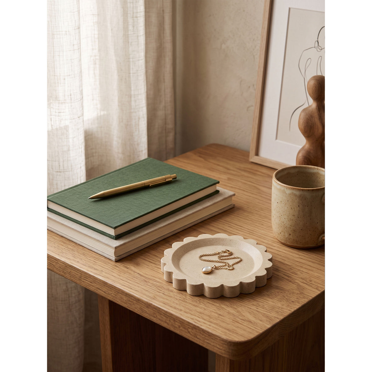 Zion Scalloped Stone Tray