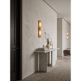 Bild in die Galerieansicht laden, Zundiya Alabaster Wall Sconce
