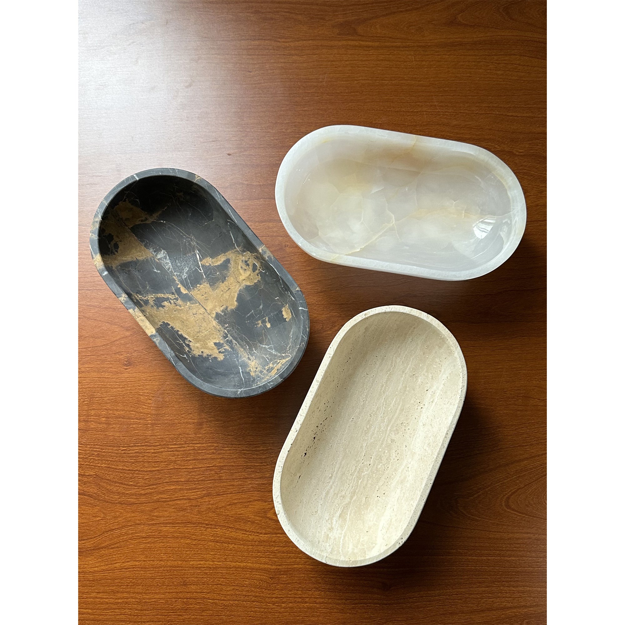 Muse Footed Oval Tray