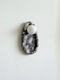 Bild in Galerie-Betrachter laden, Nidus Marble Wall Sconce
