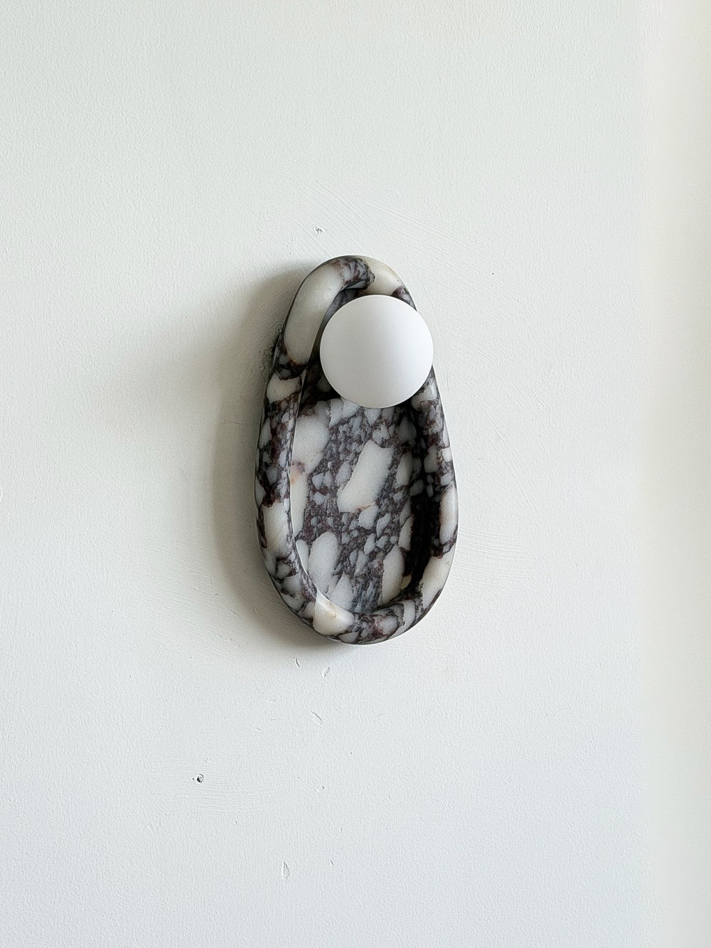 Nidus Marble Wall Sconce