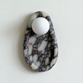 Bild in Galerie-Betrachter laden, Nidus Marble Wall Sconce
