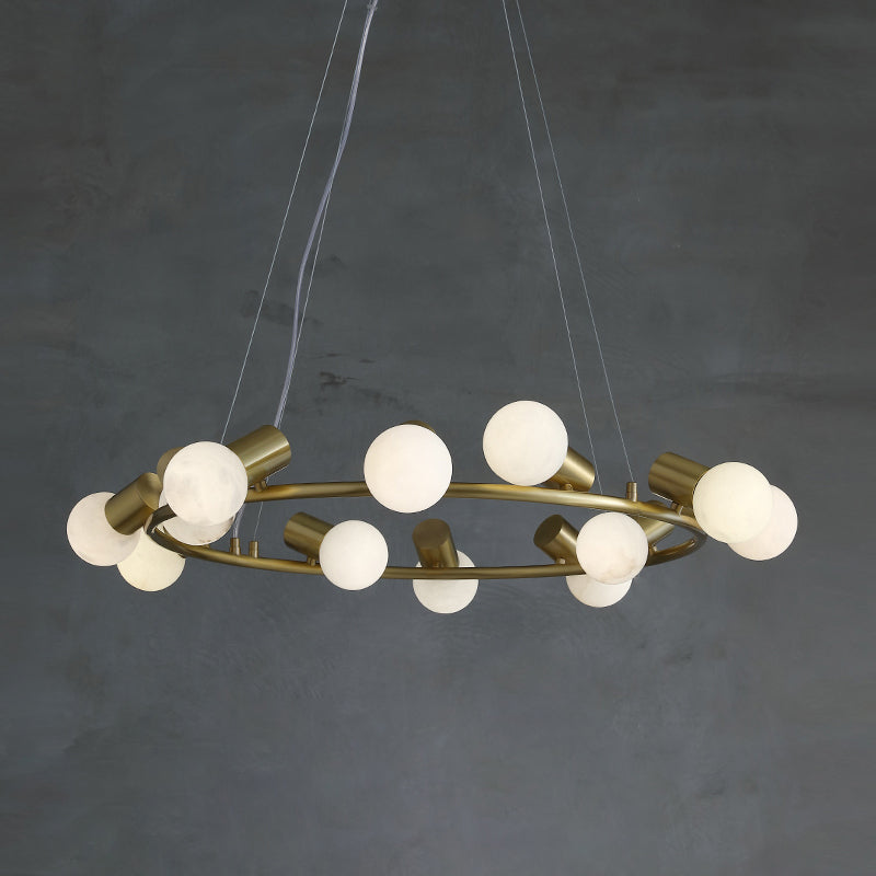 Raechelle Chandelier