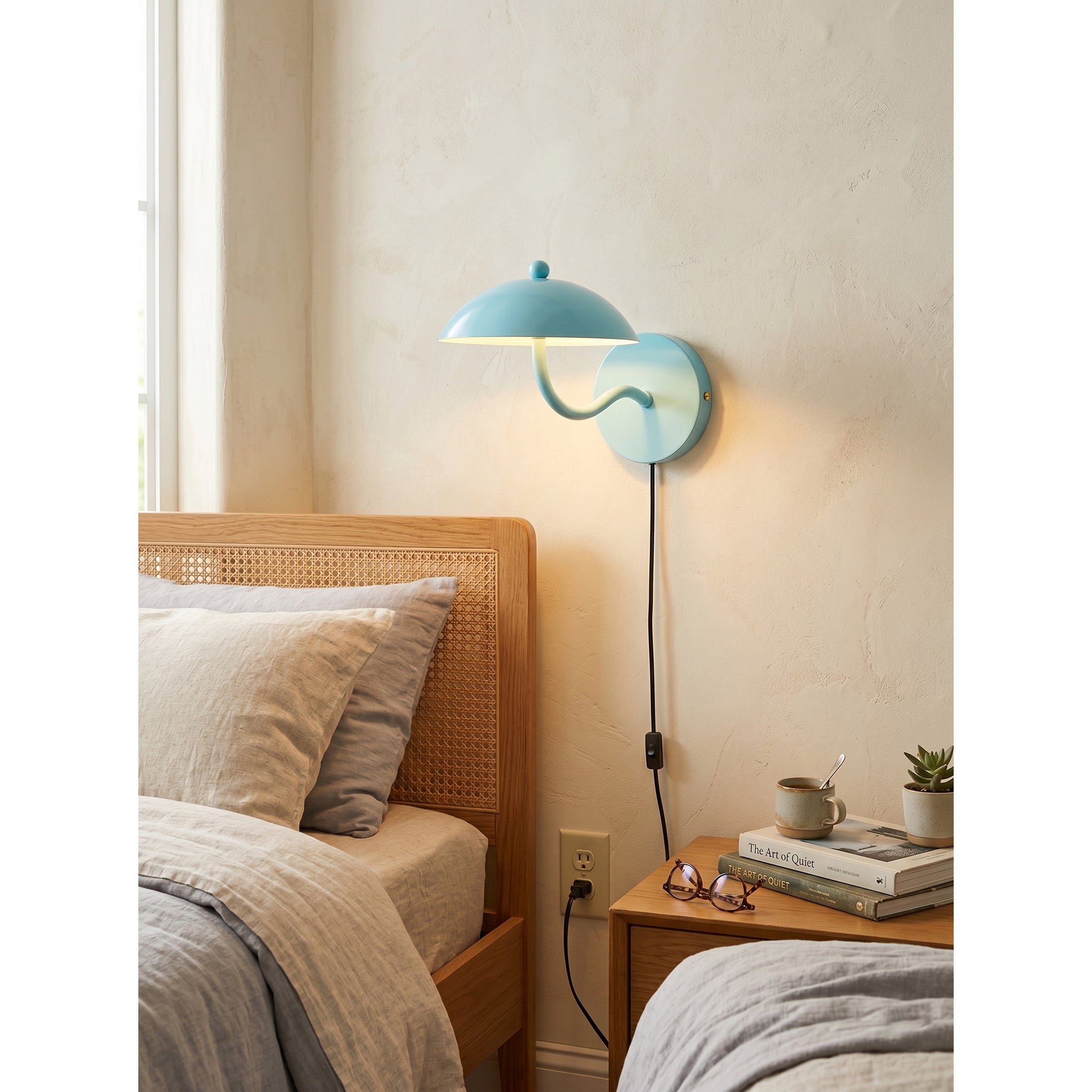 Ripple Plug-in Wall Lamp