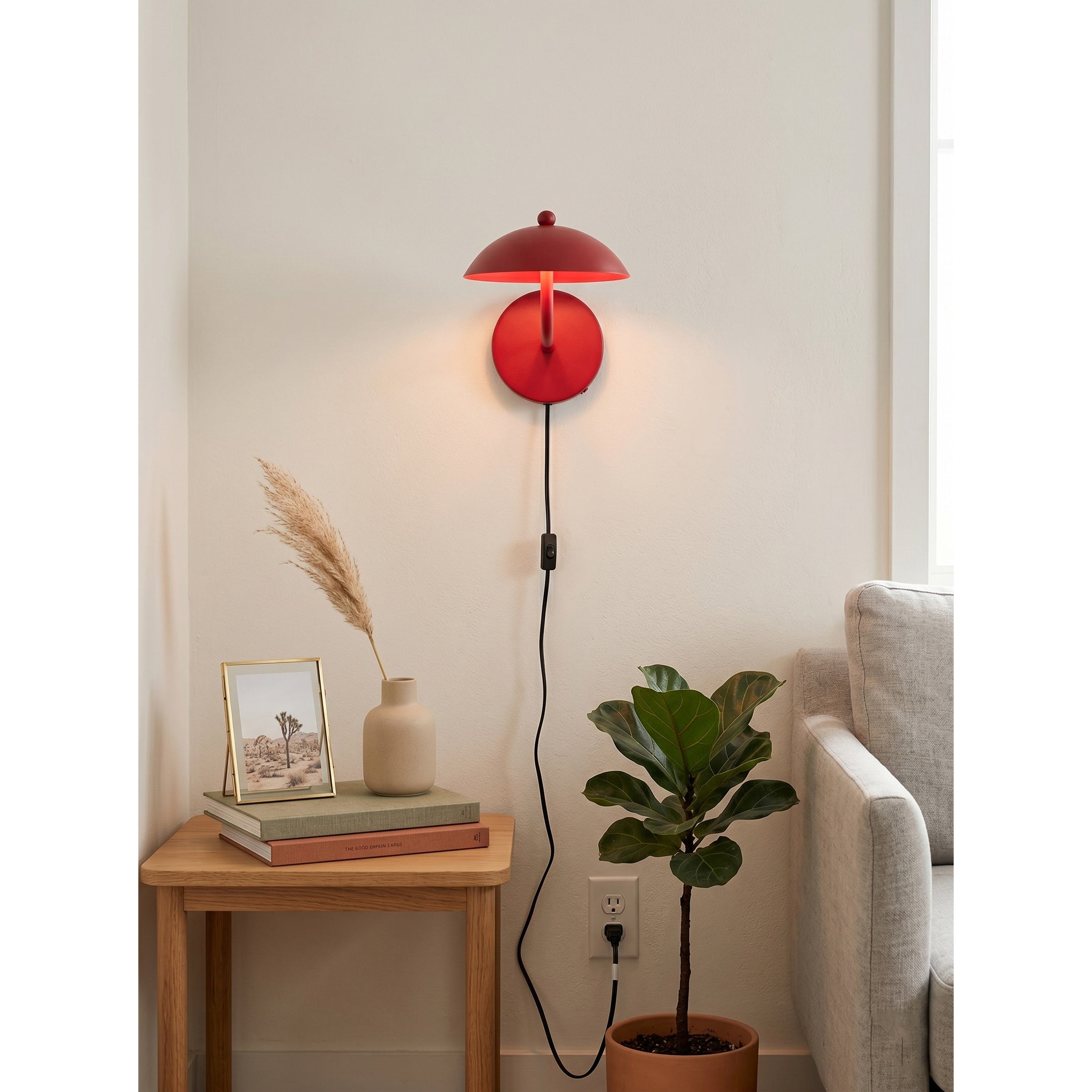 Ripple Plug-in Wall Lamp