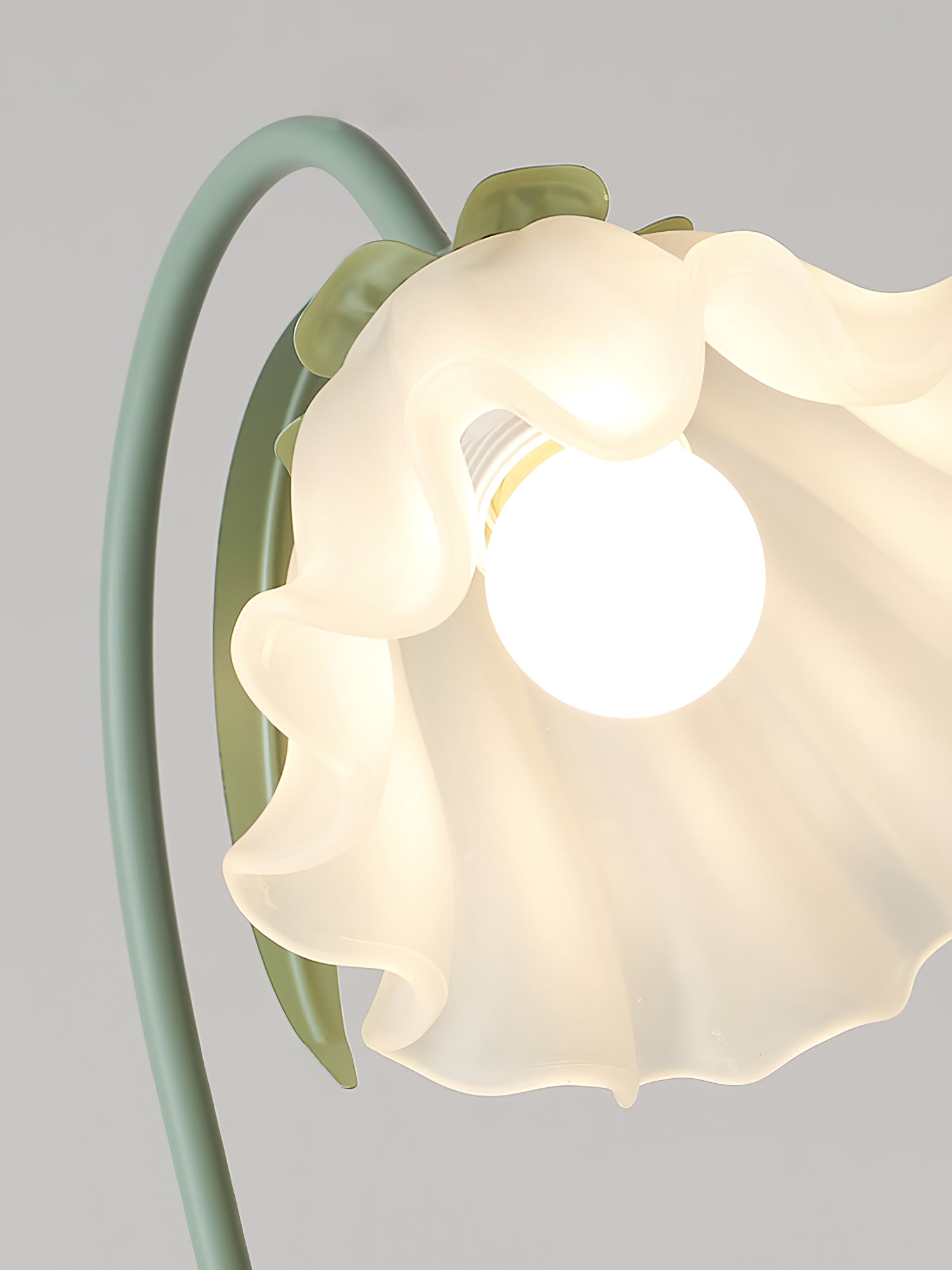 Romantic Flower Table Lamp