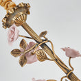 Bild in Galerie-Betrachter laden, Rosalie Floral Chandelier
