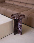 Bild in Galerie-Betrachter laden, Rosie Marble Side Table
